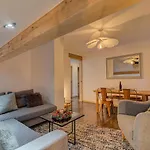 Rebats, Alpes Agency, Chamonix, Sleeps 4 Διαμέρισμα *