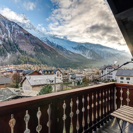 Rebats, Alpes Agency, Chamonix, Sleeps 4 *