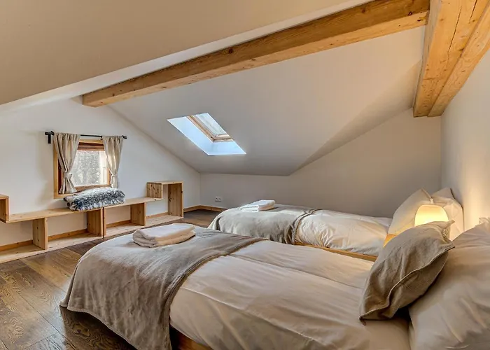 Apartment Rebats, Alpes Agency, Central Chamonix, Sleeps 4 霞慕尼